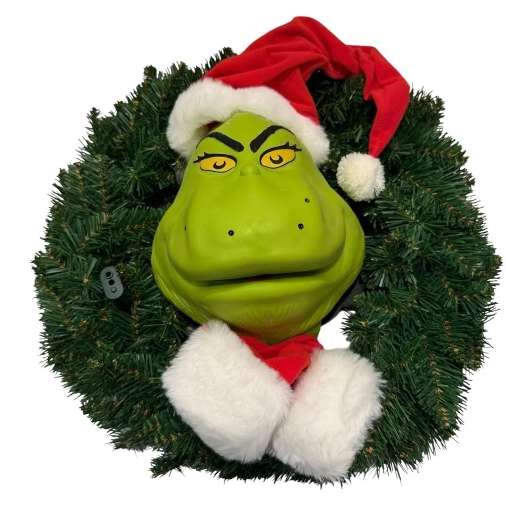 Hallmark Keepsake 2024 How The Grinch Stole Christmas Animated/Light Wreath NEW